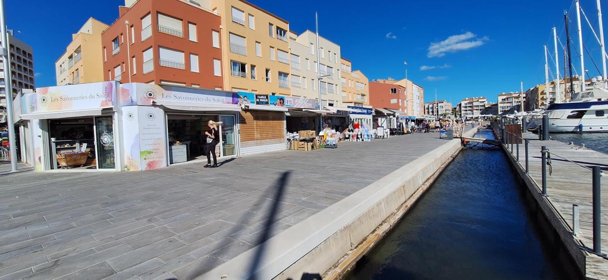 Grand Vue Panoramique Sur Le Port, Parking Prive * Agde